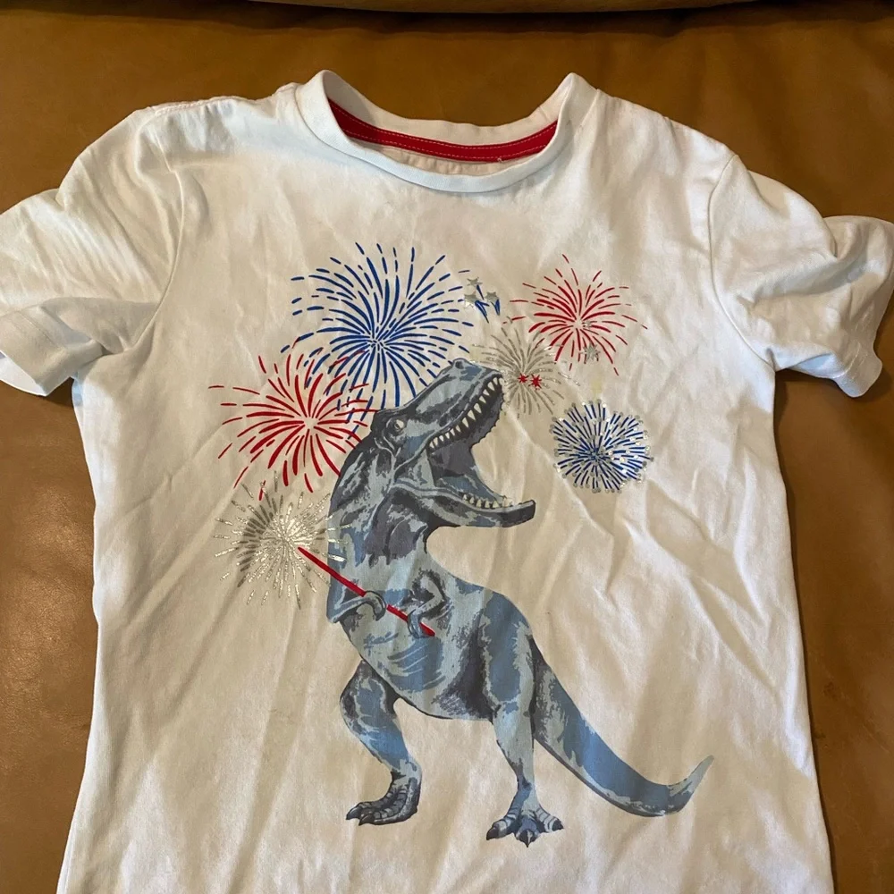 Tommy Bahama Dino firework shirts - Picture 1 of 6